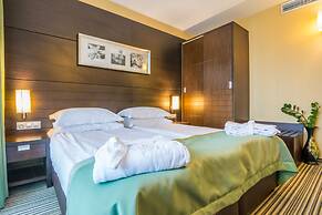 Best Western Plus Olives City Hotel