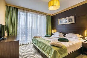 Best Western Plus Olives City Hotel