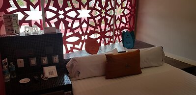 Hotel Amala