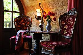 S. Nikolis Historic Boutique Hotel