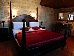 S. Nikolis Historic Boutique Hotel
