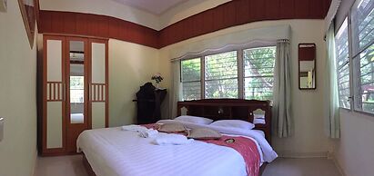 Saiyok River House