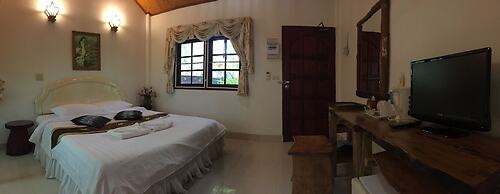 Saiyok River House