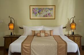 Dheva Mantra Resort