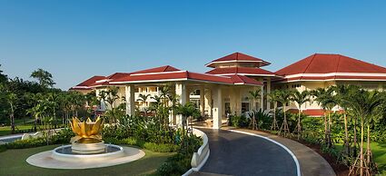 Dheva Mantra Resort