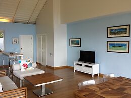 Naroua Villas