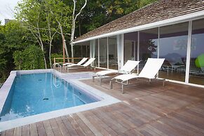 Naroua Villas