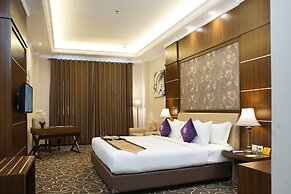 Adhiwangsa Hotel & Convention Hall