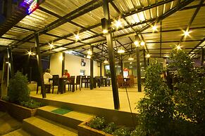 The Rise Resort