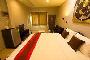The Rise Resort
