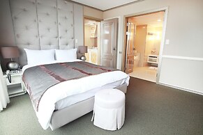 Riviera Hotel Geoje