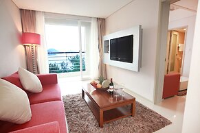 Riviera Hotel Geoje