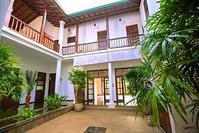 Niyagama House