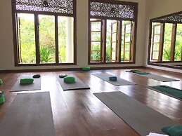 Niyagama House