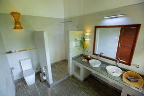 Niyagama House