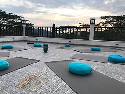 Niyagama House
