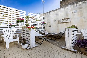 Trapani Home