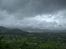 The Emerald Resort, Pune