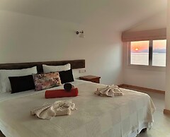 Ece Hotel Sovalye Island