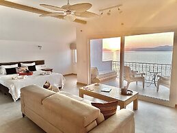 Ece Hotel Sovalye Island