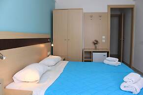 Moschos Hotel