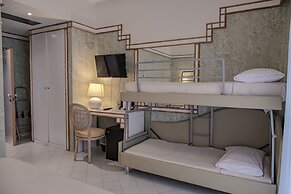Hotel President