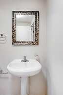Boca Inn Hotel & Suites