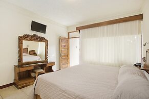 Hotel Boyeros