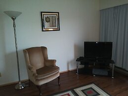 Rosedale Manor