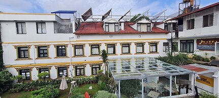 Hotel Heranya