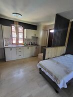 Vira Hotel & Suites