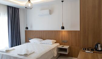 Vira Hotel & Suites