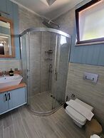 Vira Hotel & Suites