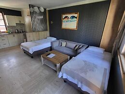 Vira Hotel & Suites