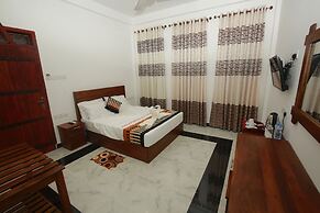 Hotel River Front