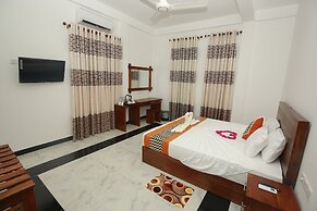 Hotel River Front