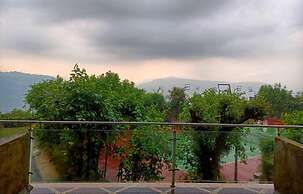 Ravine Hotel