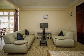 Grand Global Hotel