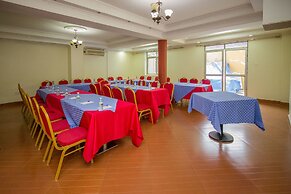 Grand Global Hotel