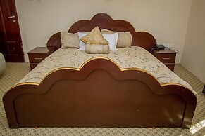 Grand Global Hotel