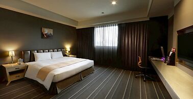 Urban Hotel 33