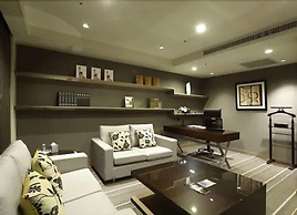 Urban Hotel 33