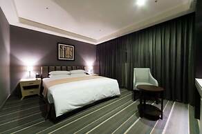 Urban Hotel 33