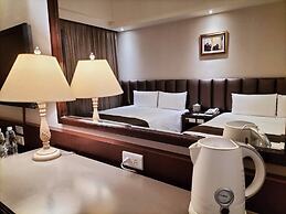 Urban Hotel 33