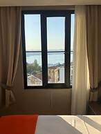 The Biancho Hotel Pera