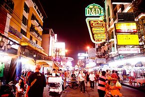 D&D Inn Khaosan