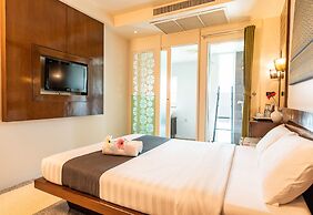 D&D Inn Khaosan