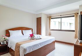 D&D Inn Khaosan
