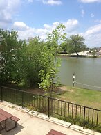 Edgewater Resorts - Edgewater Cottages