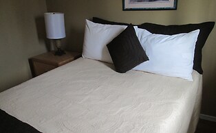 Edgewater Resorts - Edgewater Cottages
